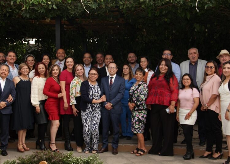 Christus Muguerza celebra a los médicos en su día
