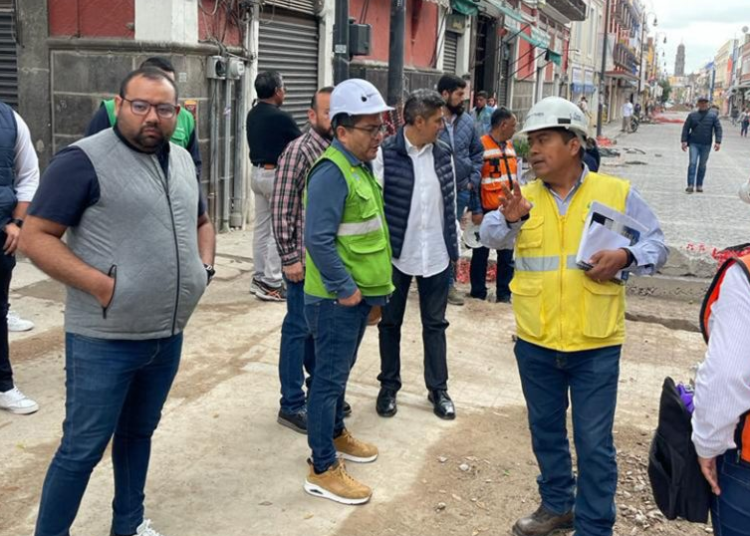 Comerciantes del Centro Histórico constataron la terminación de obras de renovación del drenaje