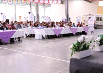 ASE imparte capacitación Proceso de adquisición y servicios en la Mixteca