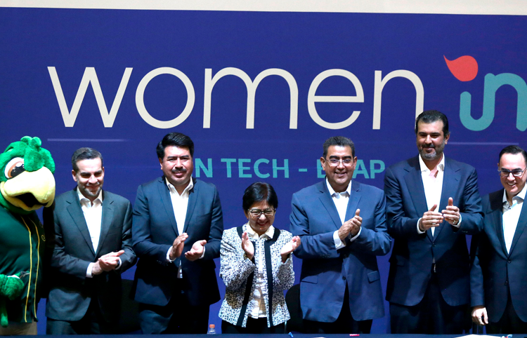 Woman In Tech-BUAP beneficiará a 3 mil universitarias
