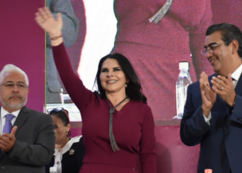 Layón rinde su Segundo Informe frente a más de 14 mil personas