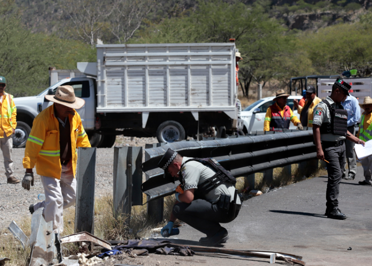 Se recuperan migrantes de accidente Cuacnopalan-Oaxaca (VIDEO)