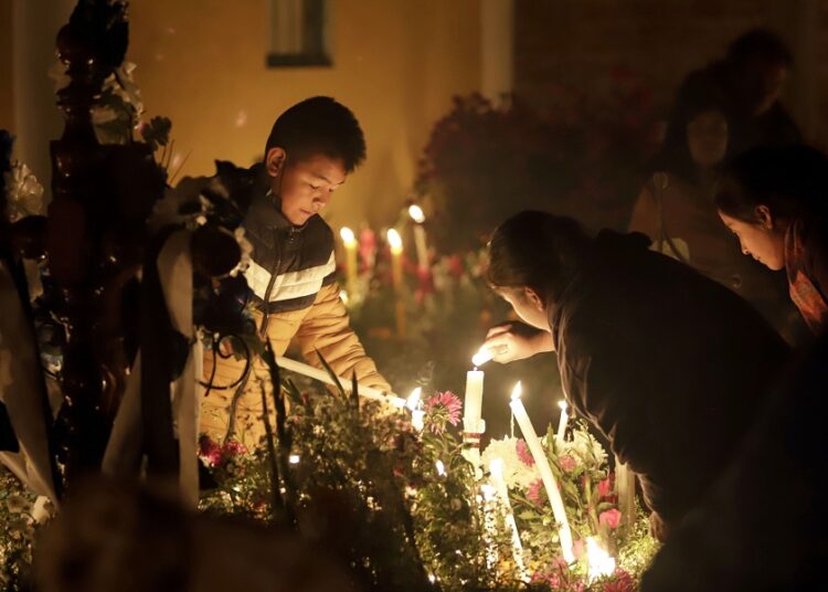 Temporada de Muertos fortalece valores familiares: Céspedes