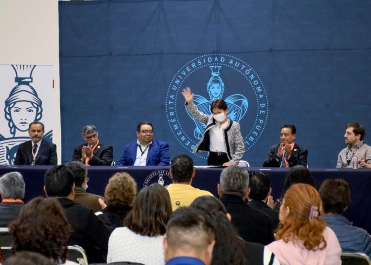 BUAP realiza Primer Congreso de Innovación y Tecnología para la Educación