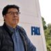 Entregan máxima distinción a investigador de Física BUAP