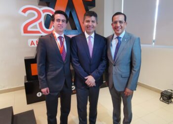 Inauguran primera edición de Cumbre de Desarrollo Empresarial Anáhuac 2023