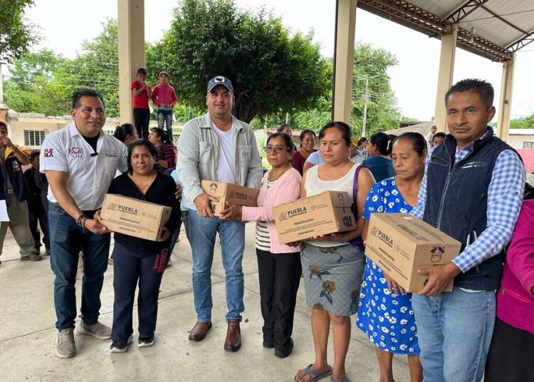 Bienestar beneficia con producto lácteo a 9 municipios de Sierra Norte