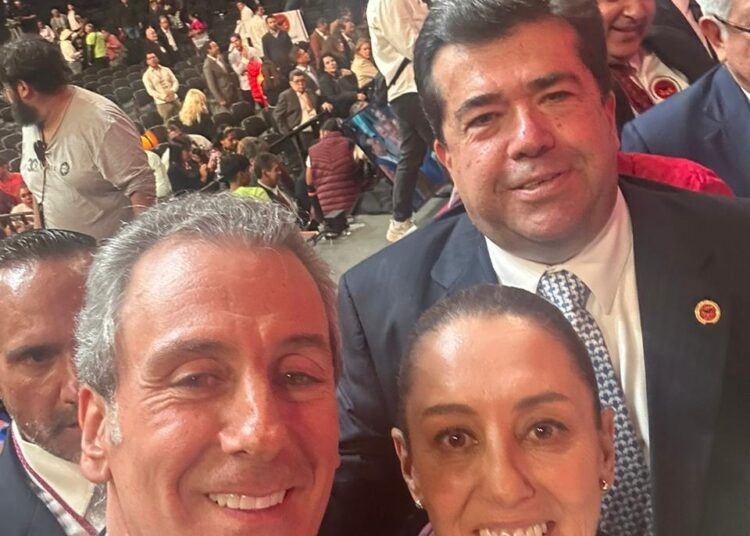 Pepe Chedraui asiste a Congreso CATEM con Claudia Sheinbaum