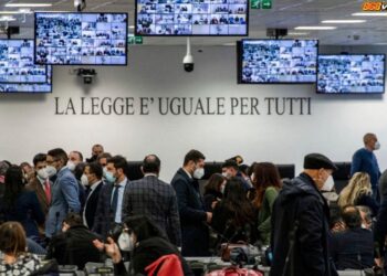 La mafia más poderosa de Italia enfrenta megajuicio