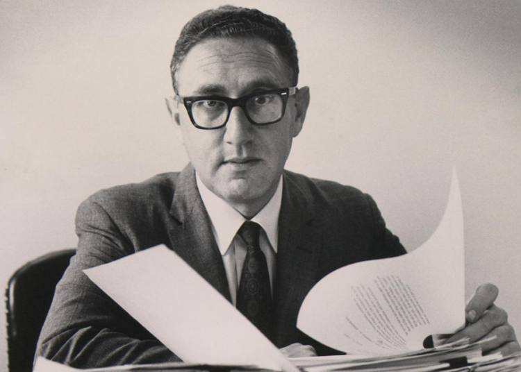 Quién fue Henrry Kissinger, el político que murió a los 100 años