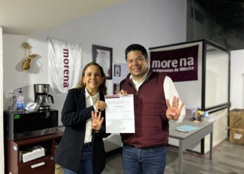 Biestro se registra para contender por alcaldía capitalina con Morena
