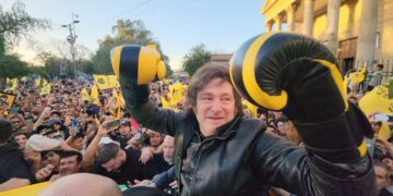 Triunfo de Milei no ayudará a Argentina: AMLO