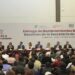 Céspedes entrega mil 484 nombramientos definitivos a docentes