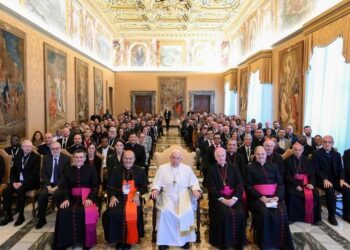 Rector de Anáhuac Puebla representa a la RIU en el Vaticano