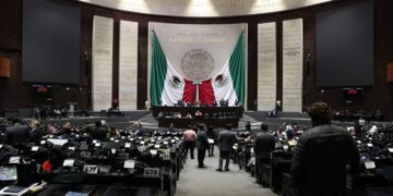 Continúa debate de reservas del PEF 2024 en San Lázaro