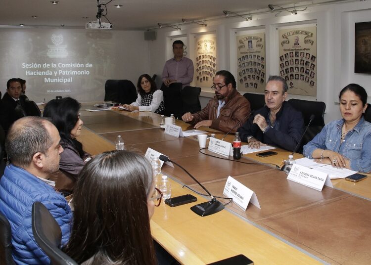 Aprueban Ley de Ingresos del Gobierno de Puebla por 121 mil mdp