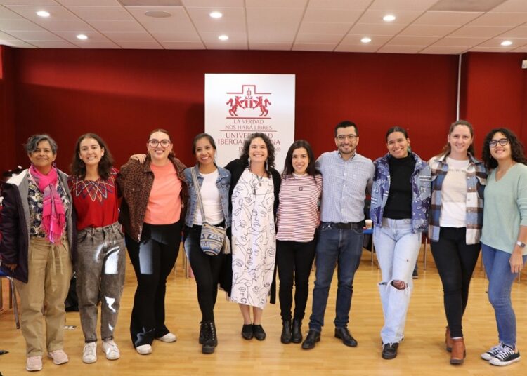 Presentan ‘Mujeres en la comunicación: México’ en Ibero Puebla
