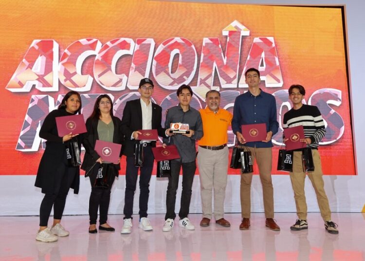 Congreso Acciona Negocios se realiza en Anáhuac Puebla
