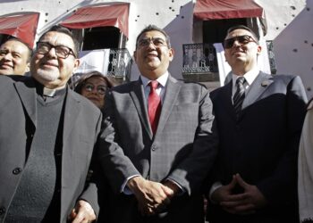 Exfuncionarios podrían regresar al gabinete tras definición en Morena