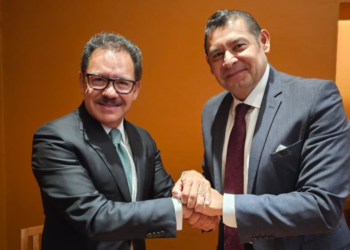 Operación cicatriz: Alejandro Armenta y Nacho Mier acuerdan trabajo en unidad