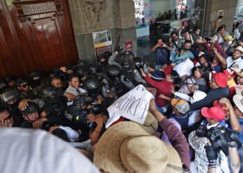 Concesionarios denuncian secuestro de unidades de La Resurrección