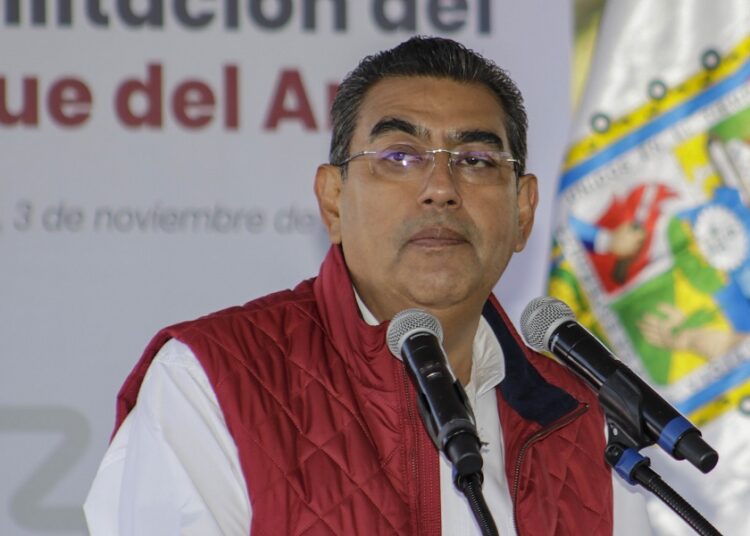 Céspedes realiza gira de trabajo dominical por Sierra Norte