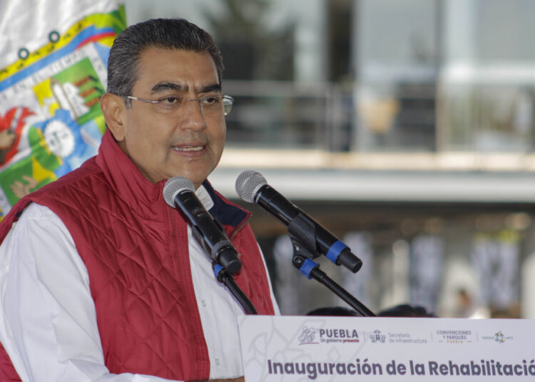 Llama el gobernador a su gabinete no distraerse con el proceso electoral