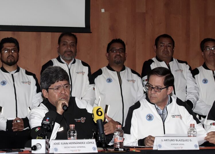Trabajadores eventuales de VW no podrán votar para elegir al próximo secretario general