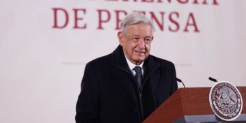 AMLO enviará iniciativa al Congreso para desaparecer organismos autónomos