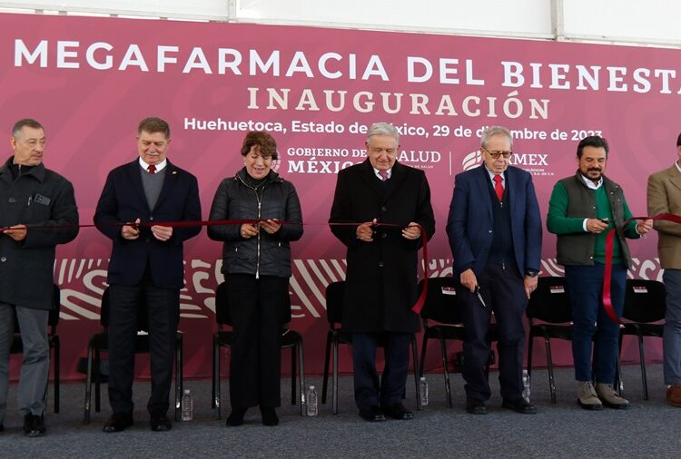 AMLO inaugura Megafarmacia del Bienestar