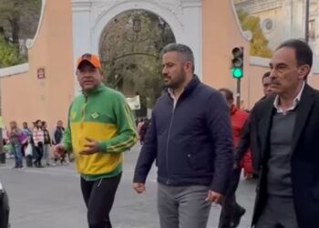 Funcionarios no reciben aumento en 2024: edil