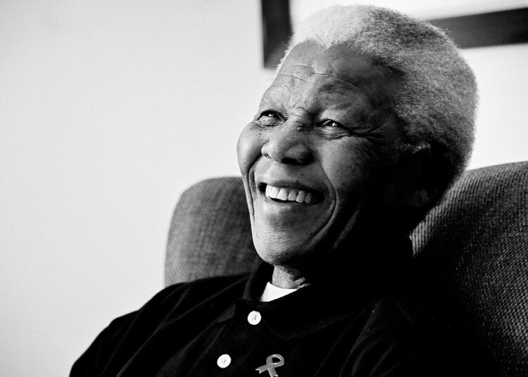 Nelson Mandela, ícono de defensa de la libertad y los DDHH