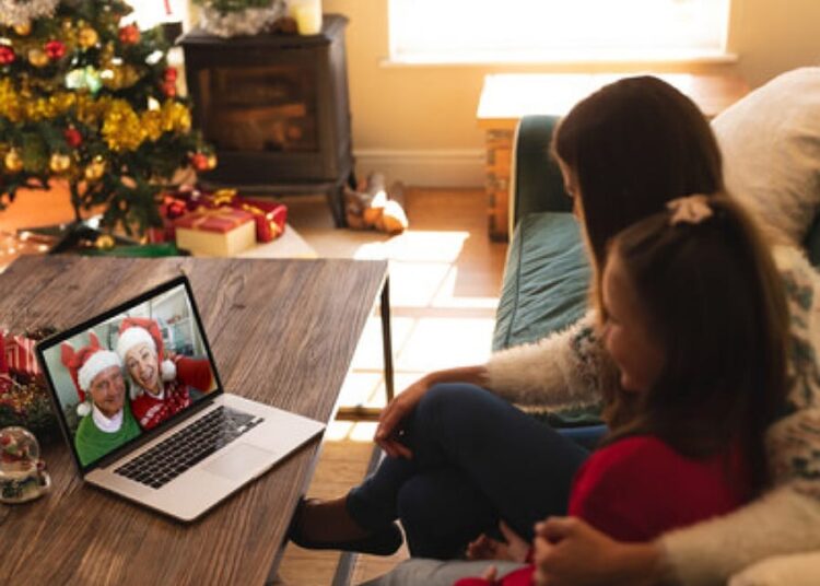 7 formas de celebrar la Navidad a distancia