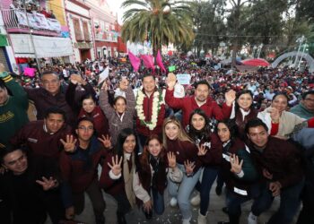 Puebla, con crecimiento económico y social: Armenta