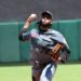 Pericos refuerza el montículo con Antonio Santos