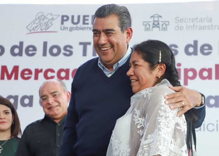Céspedes encabeza rehabilitación de mercados y caminos en la Sierra Norte