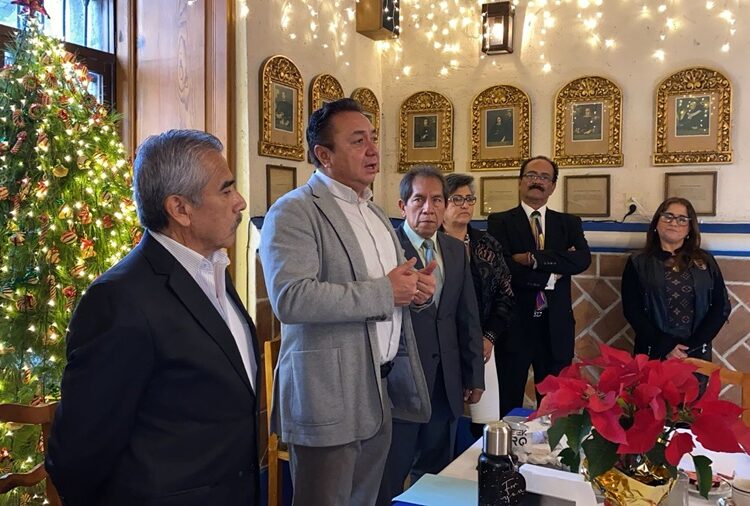 Colegio de Arquitectos del Valle de Puebla se reúne con Felipe Velázquez