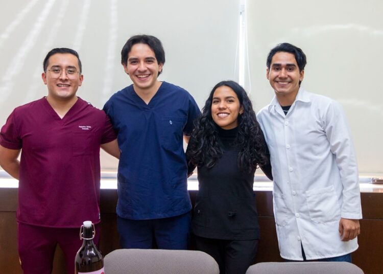 Estudiantes IBERO Puebla crean tratamiento alternativo para SOP