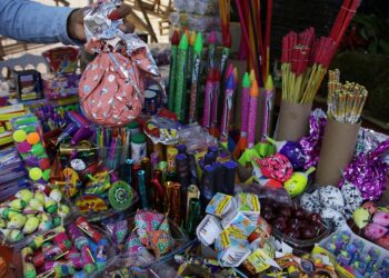 Piden no usar, comprar y almacenar pirotecnia en época decembrina