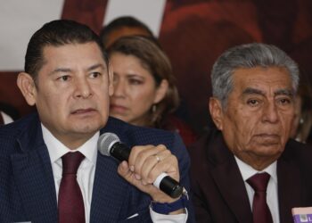 Registro de Eduardo Rivera no nos pone a temblar: Alejandro Armenta