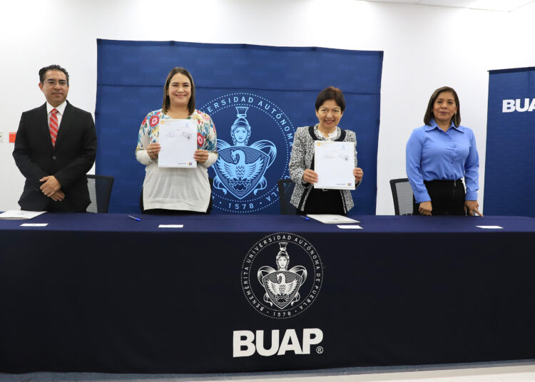 Signan gobierno estatal y BUAP convenio en sector turístico