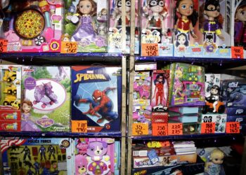 Darán 150 permisos para vendedores informales de juguetes en la capital