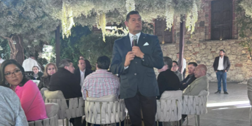 Incluye Armenta a equipos de suspirantes