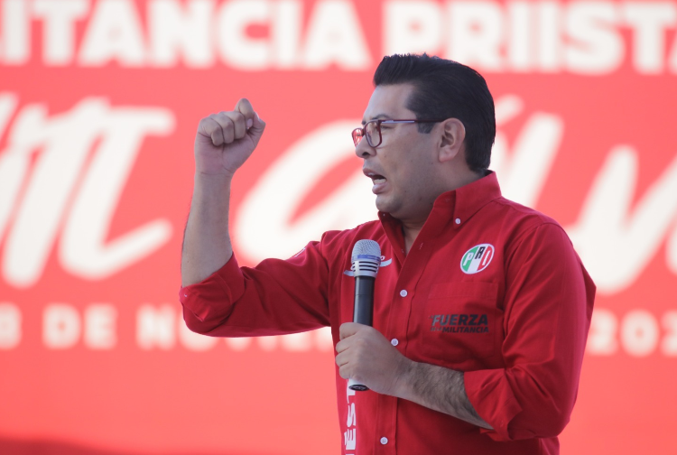 MC es el esquirol de Morena