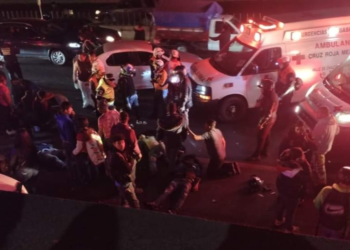 Aquino lamenta fatal accidente de peregrinos; murieron 2 personas