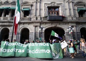 Sepultan posibilidad de aprobar despenalización del aborto