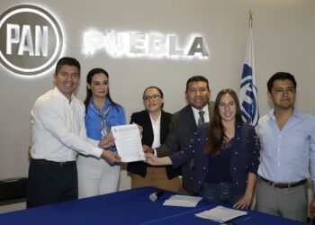 ERP se registra como precandidato del PAN a gubernatura