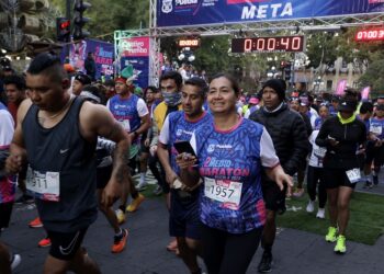 Medio Maratón de Puebla reúne a casi 3 mil corredores
