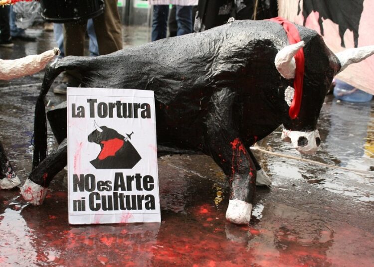 SCJN autoriza corridas de toros en la Plaza México