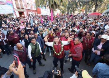 Escuchar a los poblanos es enriquecer el humanismo mexicano: Armenta